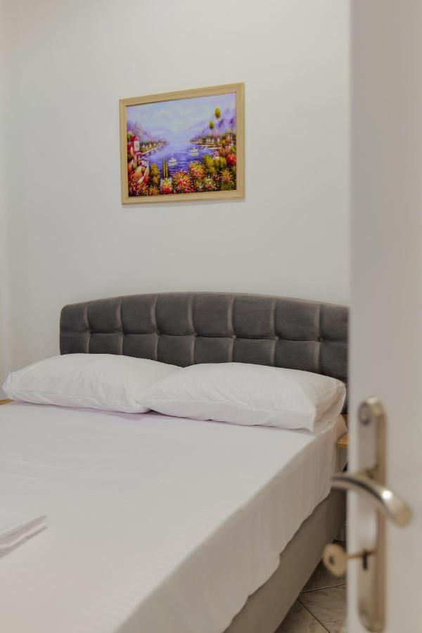 Hotel Casamia Saranda Extérieur photo
