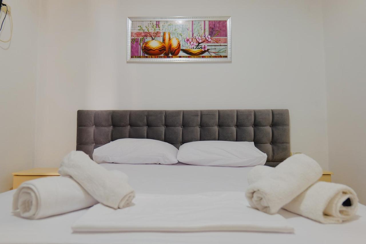 Hotel Casamia Saranda Extérieur photo