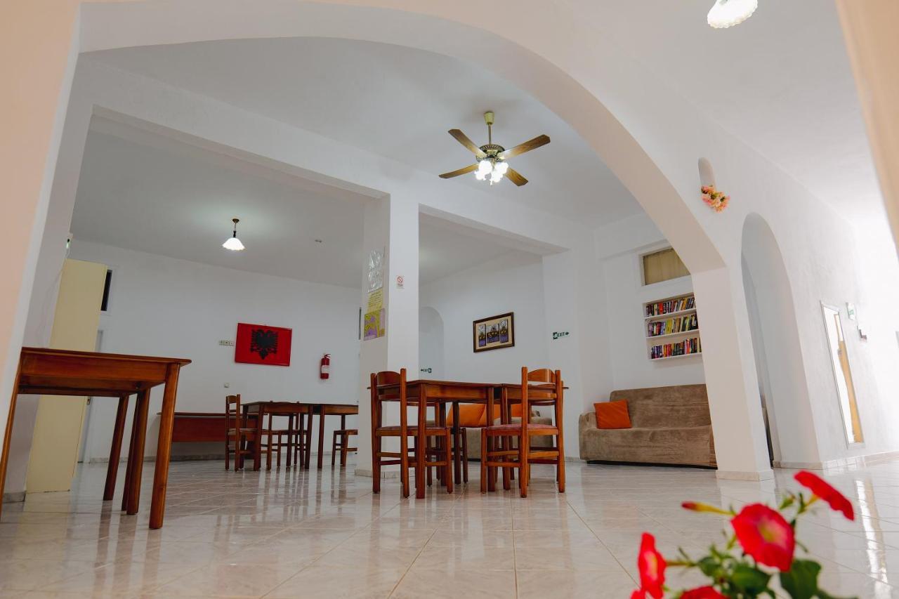 Hotel Casamia Saranda Extérieur photo