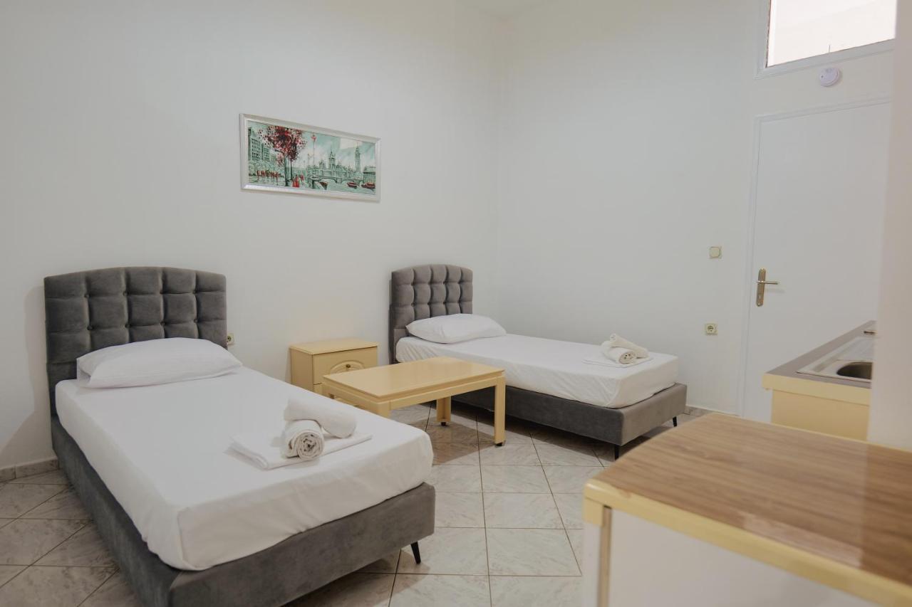 Hotel Casamia Saranda Extérieur photo