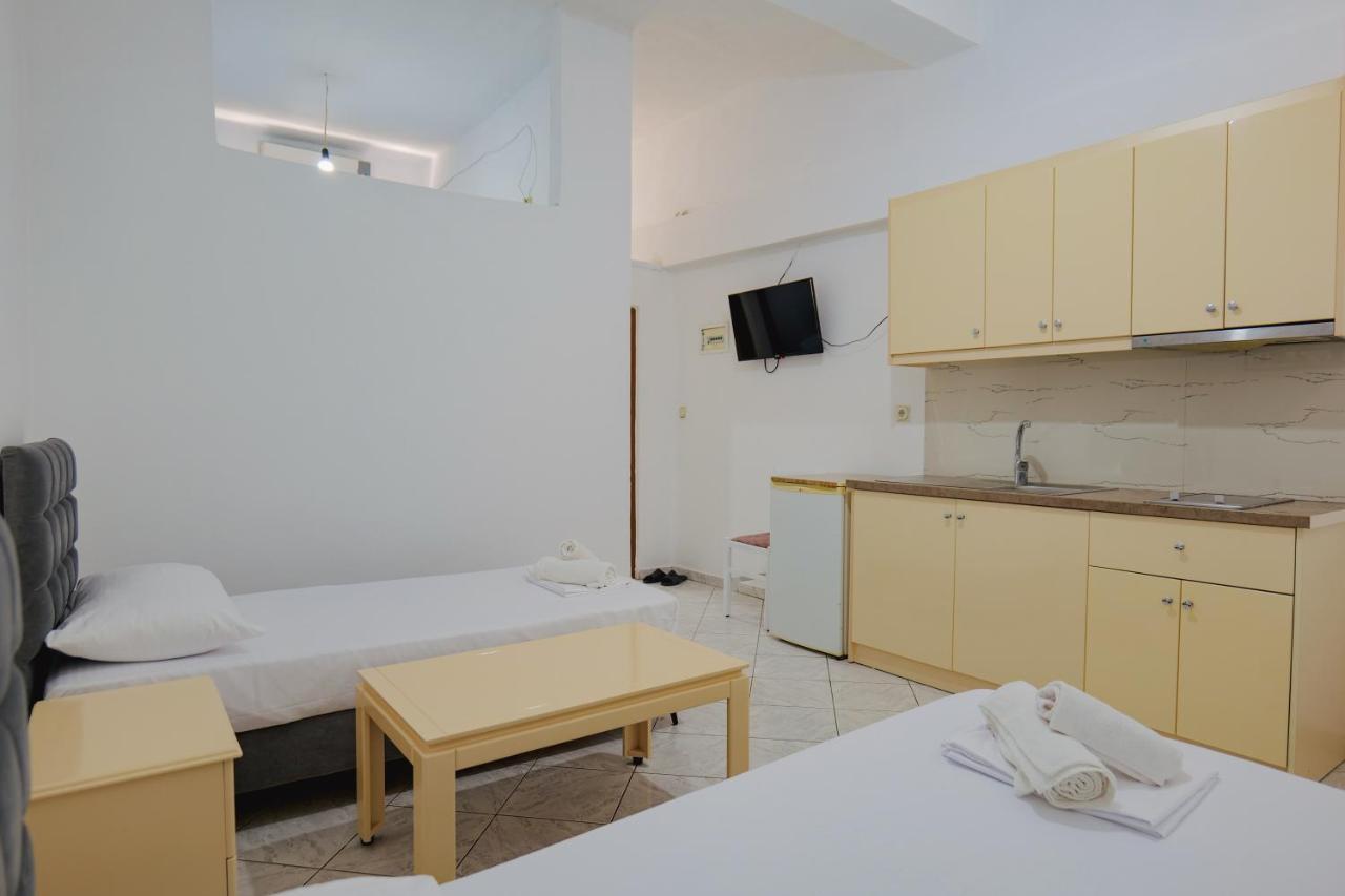 Hotel Casamia Saranda Extérieur photo