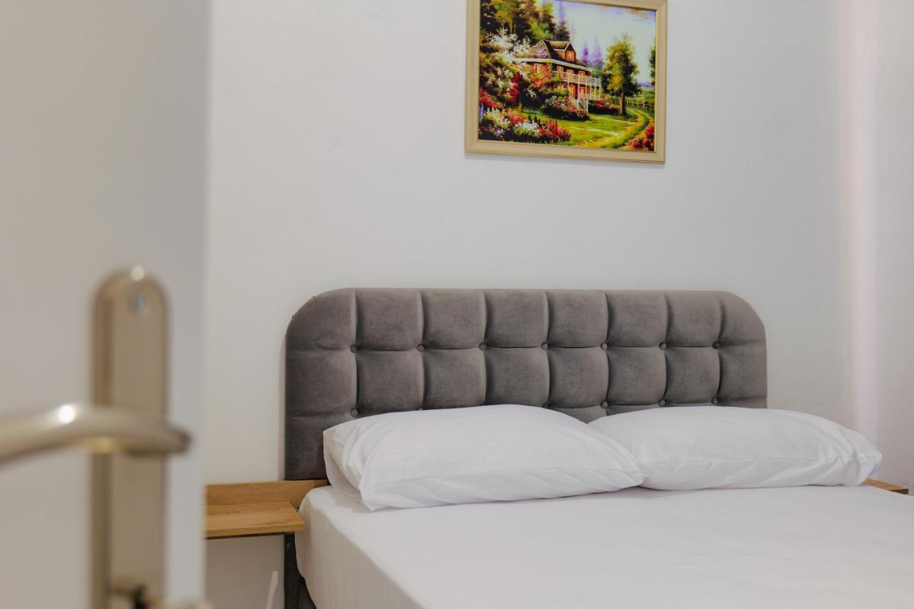 Hotel Casamia Saranda Extérieur photo